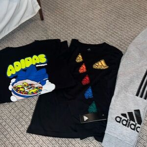 Adidas lot, Sz S/8. Like new condition 💙